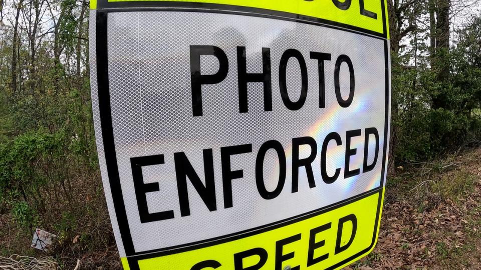 <div>One bill that died in the state legislature this year would have required consistent signage wherever automated school zone speed cameras are placed. (FOX 5)</div>