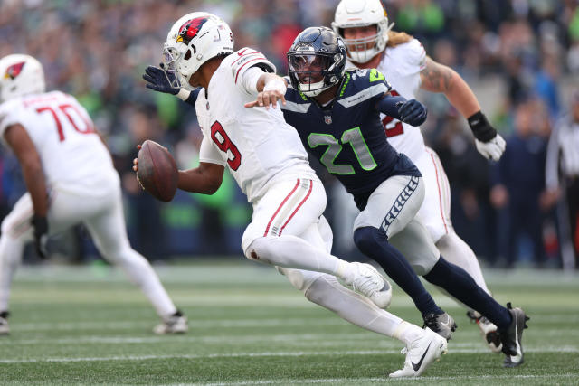 Rookie receivers lead Seahawks past Cardinals