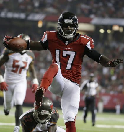 Devin Hester might be nearing a return to the NFL (AP).