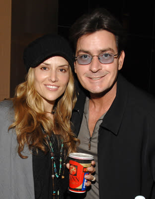 Brooke Mueller and Charlie Sheen at the Los Angeles premiere of Lionsgate Films' Saw IV