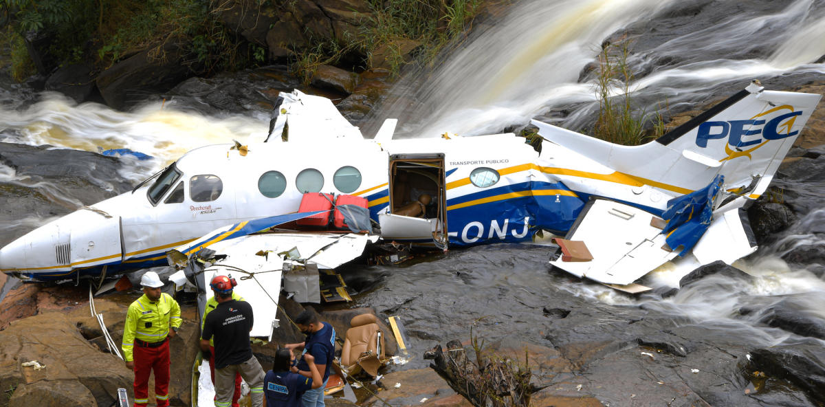 Brazilian singer and Latin Grammy winner dies in plane crash