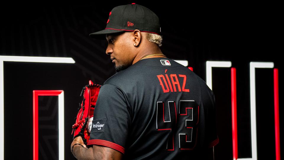 Here's what the Cincinnati Reds' Nike City Connect uniforms look like