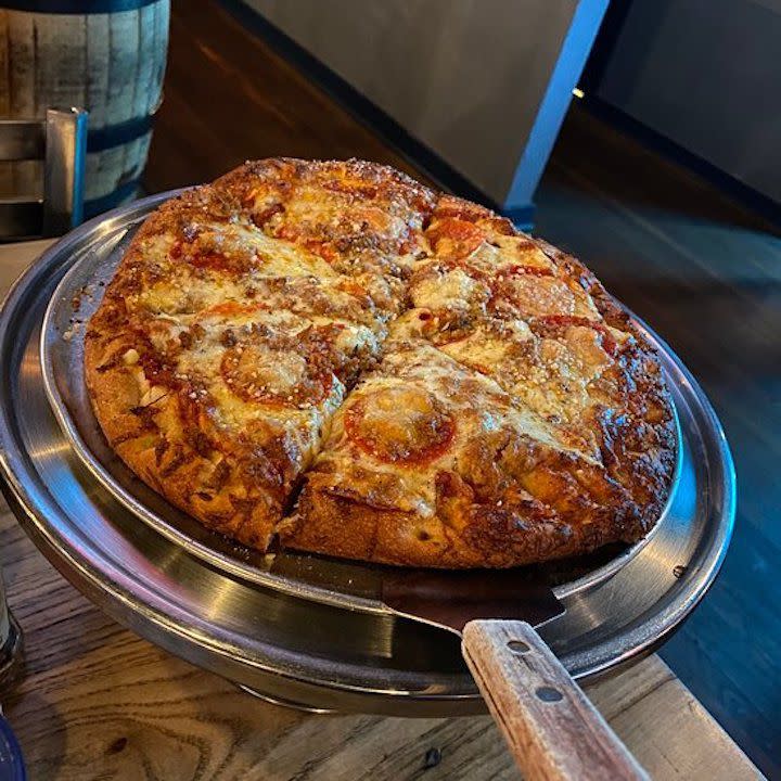 chicken, bacon, and ranch pizza at Impellizzeri's in Louisville, Kentucky