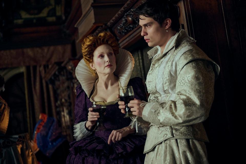 Julianne Moore as Mary Villiers and Nicholas Galitzine as George Villiers in "Mary & George."