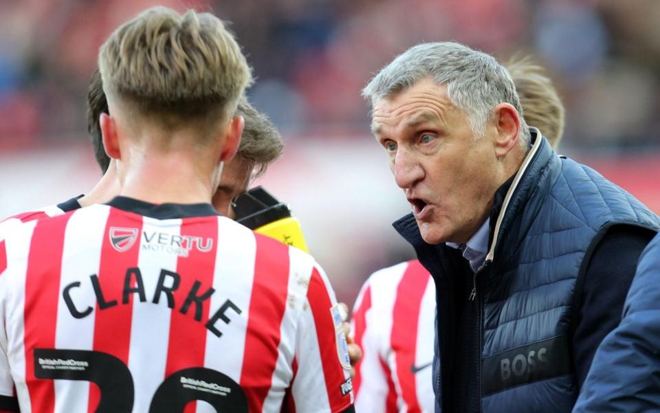 Tony Mowbray coaches his Sunderland players - Sunderland’s kids have got Tony Mowbray planning for the Premier League again - Getty Images/Ian Horrocks