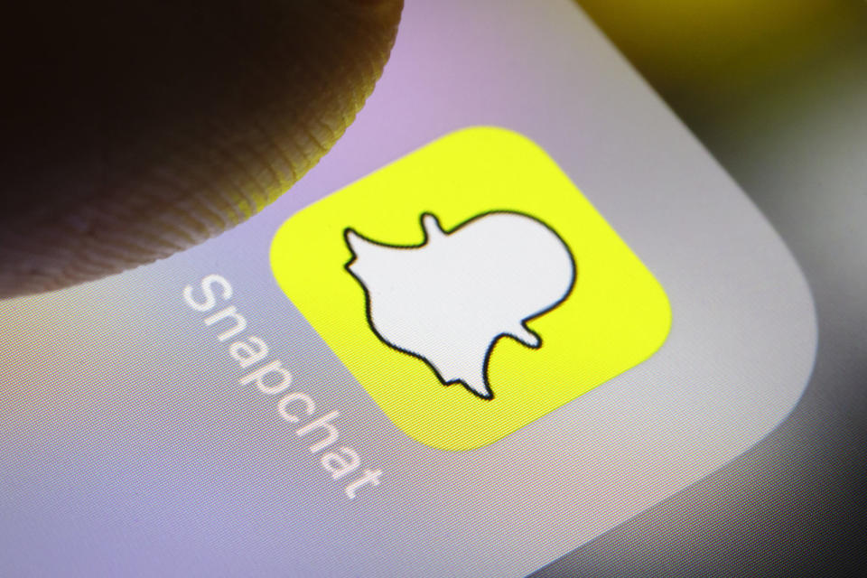 Through a partnership with SeatGeek, Snapchat will now let users purchase