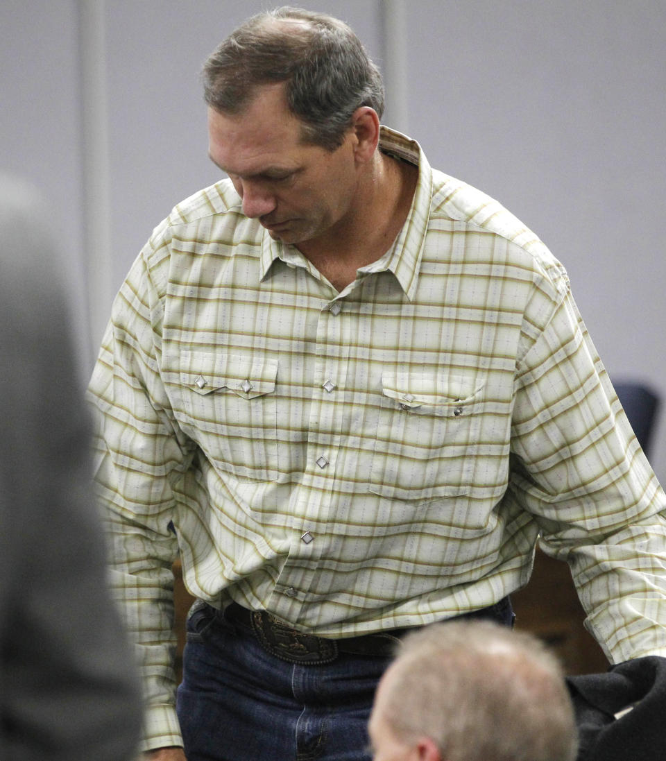 Former Dallas Cowboys tight end Jay Novacek takes a seat with the Kyle family during the capital murder trial of former Marine Cpl. Eddie Ray Routh at the Erath County, Donald R. Jones Justice Center in Stephenville, Texas, Monday, Feb. 16, 2015. Routh, 27, of Lancaster, is charged with the 2013 deaths of former Navy SEAL Chris Kyle and his friend Chad Littlefield at a shooting range near Glen Rose, Texas.  (AP Photo/Star-Telegram, Rodger Mallison, Pool)