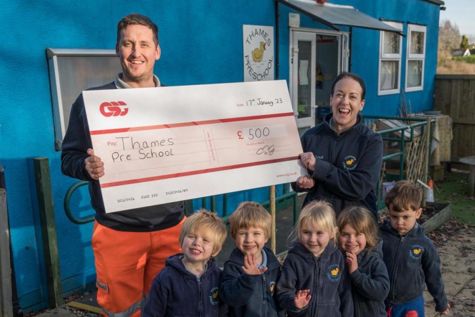 CSG driver Nicholas Brown with Sarah Roberts of Thames Pre-School <i>(Image: CSG)</i>