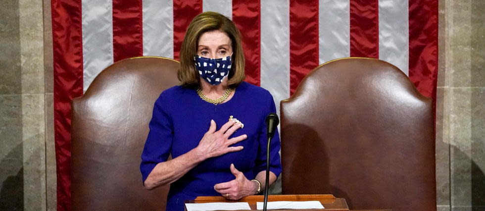 La présidente démocrate de la Chambre des représentants, Nancy Pelosi, accuse le président d’avoir « incité à cette insurrection, cette rébellion armée » au Capitole.
