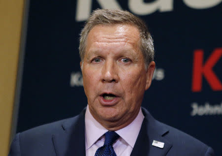 FILE PHOTO: Ohio Governor John Kasich speaks at a media event during the Republican National Committee Spring Meeting at the Diplomat Resort in Hollywood, Florida, U.S., April 20, 2016. REUTERS/Joe Skipper/File Photo