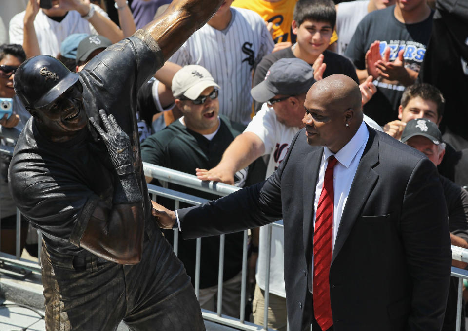 CHICAGO, IL - JULY 31: Former player Frank Thomas of the Chicago White Sox looks at his statue during a ceremony before a game between the White Sox and the Boston Red Sox at U.S. Cellular Field on July 31, 2011 in Chicago, Illinois. (Photo by Jonathan Daniel/Getty Images)