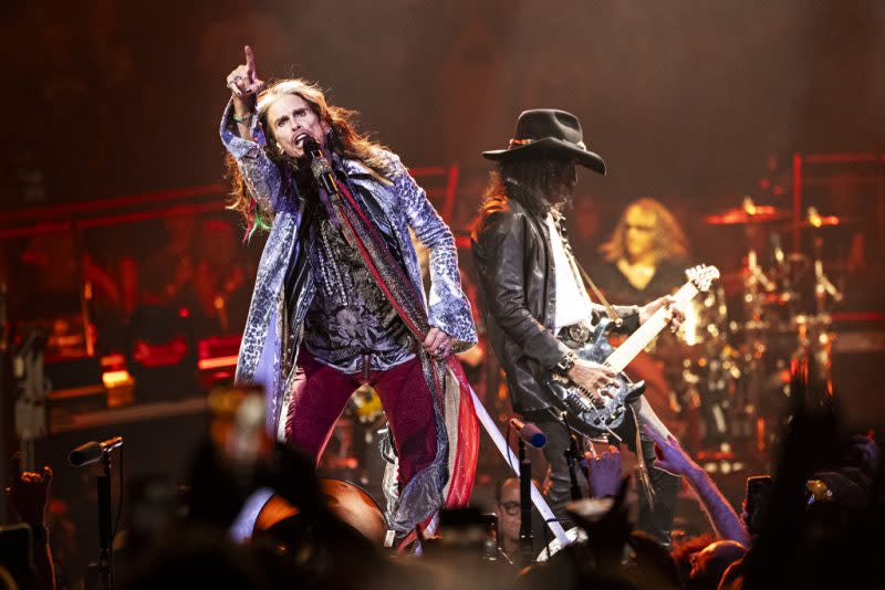 Aerosmith retires from touring, cancels all shows, including Tampa