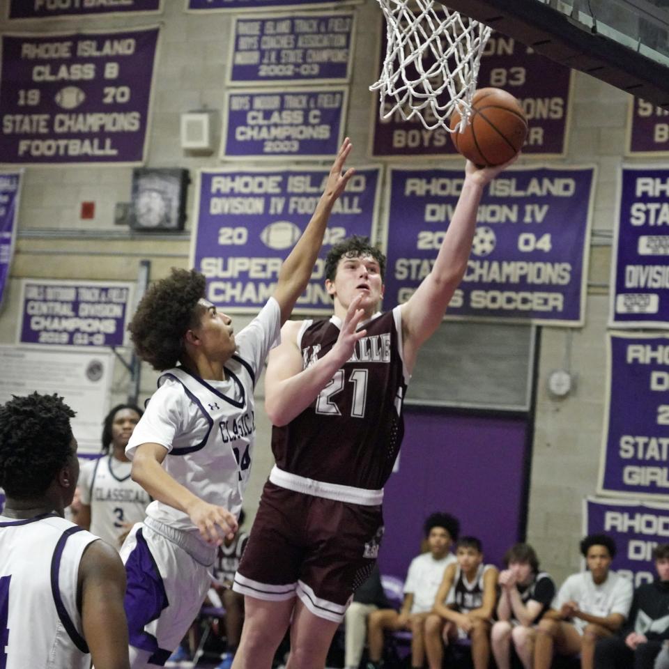 Rex Zadrozny had 22 points for La Salle in its win over Narragansett on Friday night.