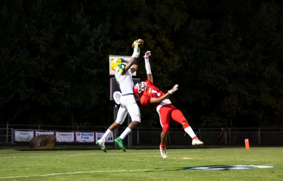 Eastern Alamance High School's junior wide receiver Devin Clark makes a catch for a touchdown against Southern Alamance during the Friday night game in Graham Sept. 17, 2021.