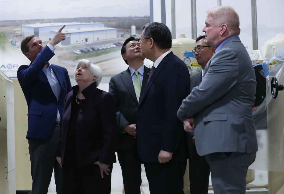 Kentucky Gov. Andy Beshear, left, and Treasury Secretary Janet Yellen took part in a tour of the ANP battery facility Wednesday in Elizabethtown.