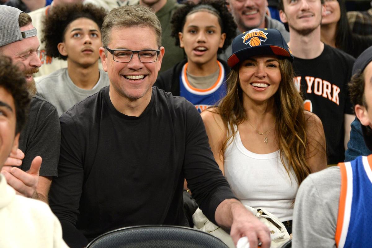 Matt Damon and Luciana Barroso Have Date Night at the San Antonio Spurs