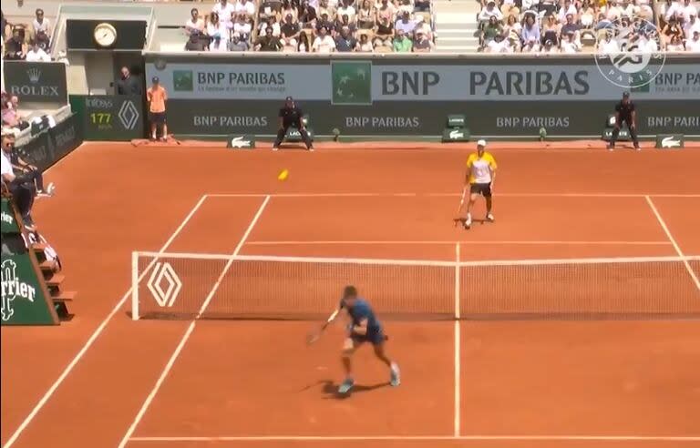 El gran punto del ítalo-argentino Franco Agamenone ante Dominic Thiem en la clasificación para Roland Garros