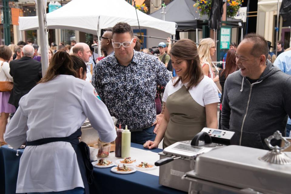 Graham Elliot and Gail Simmons in the Top Chef Season 15 premiere