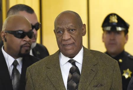 Actor Bill Cosby (2nd R) arrives for hearing on at Montgomery County Courthouse in Norristown, Pennsylvania February 2, 2016. REUTERS/Clem Murray/Pool