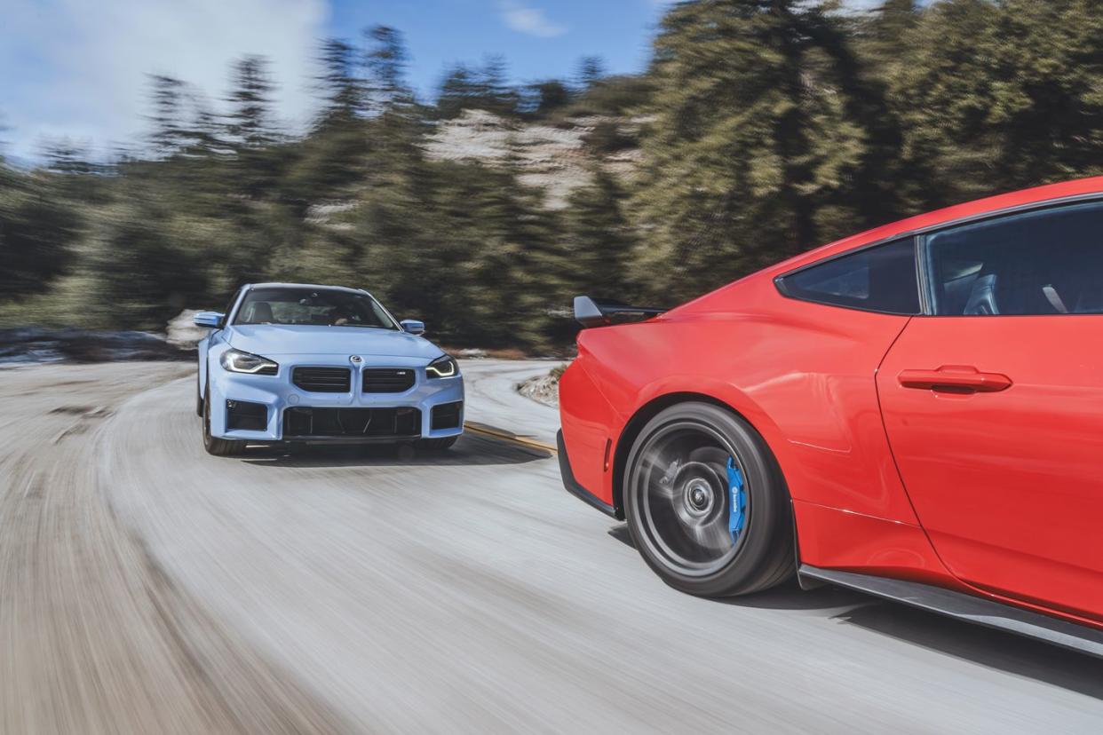 2024 ford mustang dark horse vs 2023 bmw m2