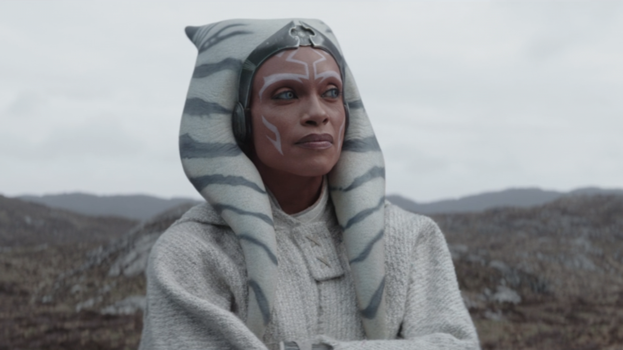  Rosario Dawson as Ahsoka Tano in Episode 8. 