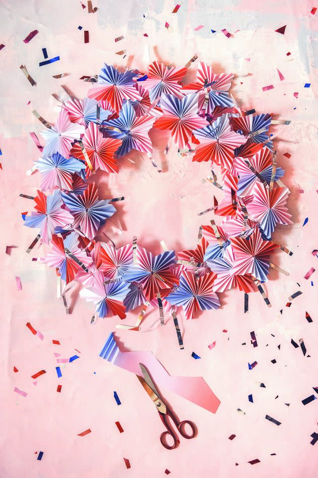 4th of july wreath of paper stars