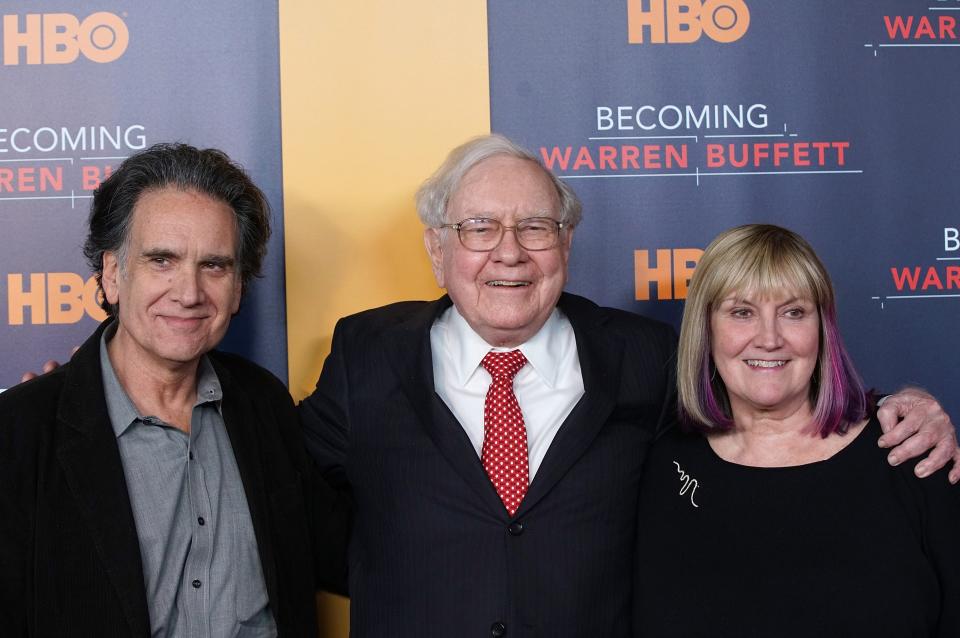 Peter, Warren, and Susie Buffett