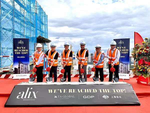 Alix Residences Celebrates New Heights With Topping-Out Ceremony