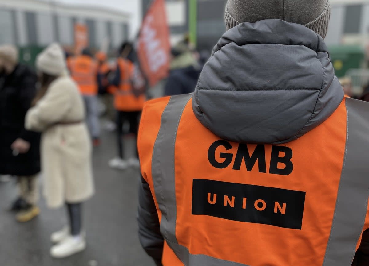 GMB union member on picket line  (PA)