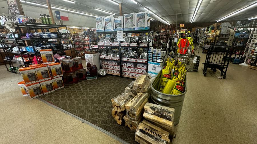 Callahan’s General Store in southeast Austin prepares for winter weather shoppers. (KXAN Photo/Todd Bynum)