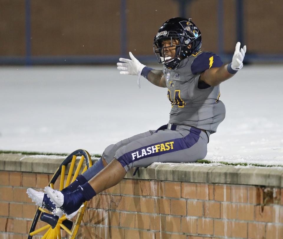 Kent State's Marquez Cooper rushed for 145 yards and two touchdowns in the Golden Flashes' overtime win over Buffalo.