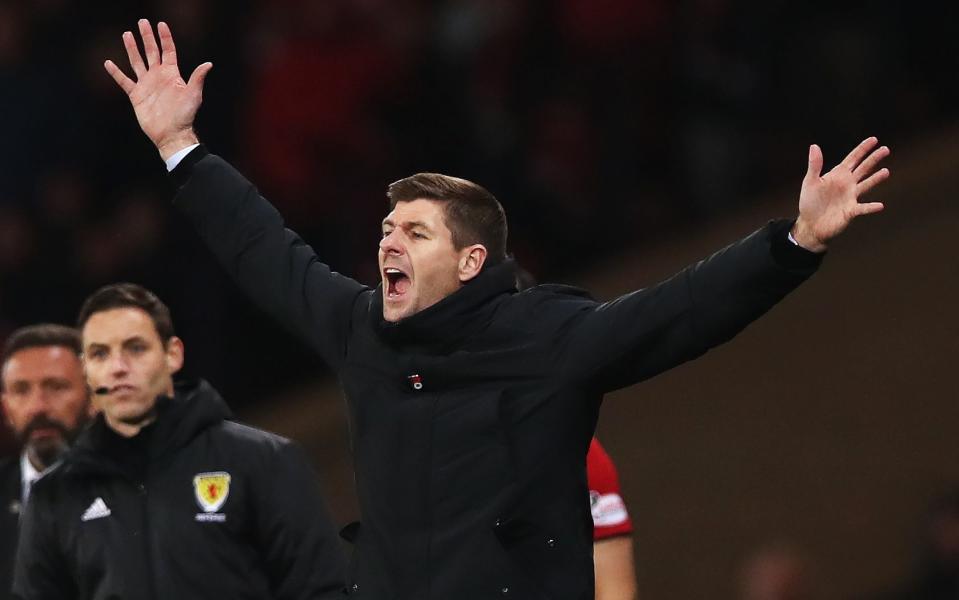 Rangers manager Steven Gerrard reacts on the touchline during the Betfred Scottish League Cup semi-final match between Aberdeen and Rangers at Hapden Park on October 28, 2018 in Glasgow, Scotland