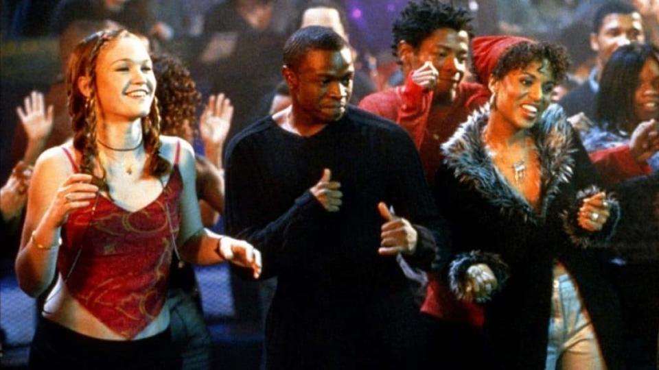 A scene from the 2001 hit film “Save the Last Dance” captures its stars (from left) Julia Stiles, Sean Patrick Thomas and Kerry Washington. (Paramount Pictures)