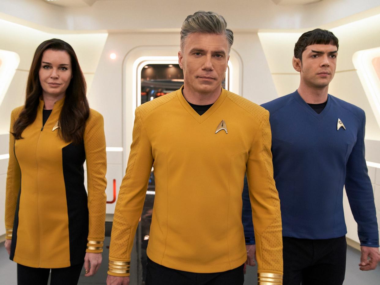 Rebecca Romijn, Anson Mount, and Ethan Pecks in "Star Trek: Strange New Worlds"