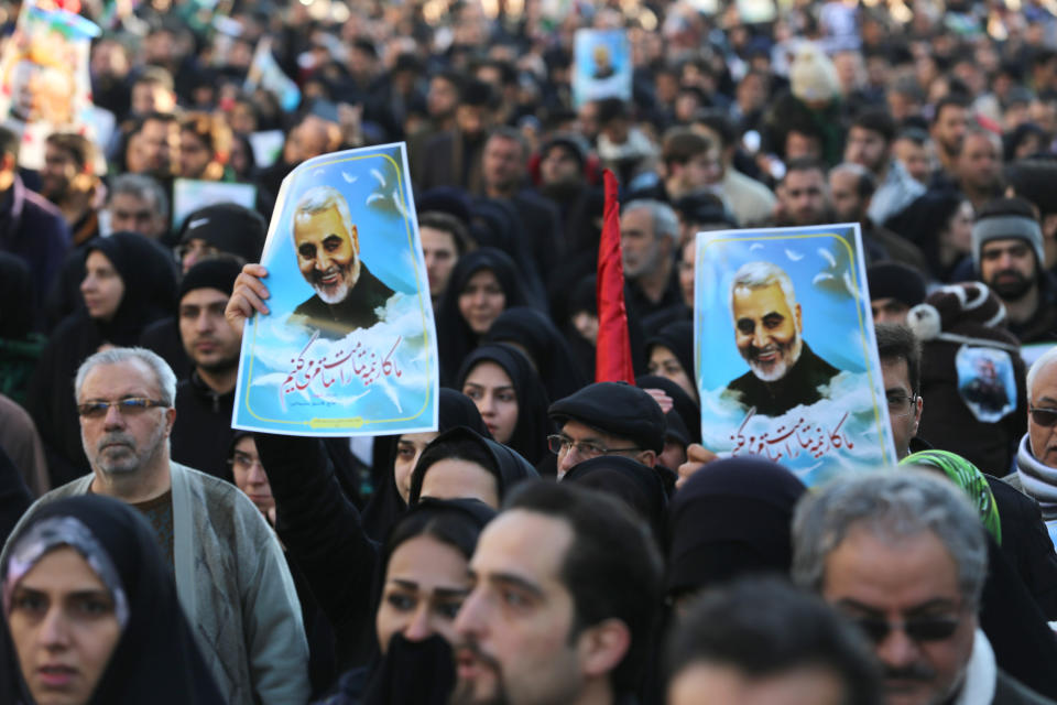 TEHRAN, IRAN - 2020/01/06: Thousands of mourners pay homage to assassinated Iranian Major Geneneral Soleimani in US Airstrike. The Pentagon announced that Iran's Quds Force leader Qassem Soleimani and Iraqi militia commander Abu Mahdi al-Muhandis were killed on 03 January 2020 following a US airstrike at Baghdad's international airport. (Photo by Mazyar Asadi/Pacific Press/LightRocket via Getty Images)