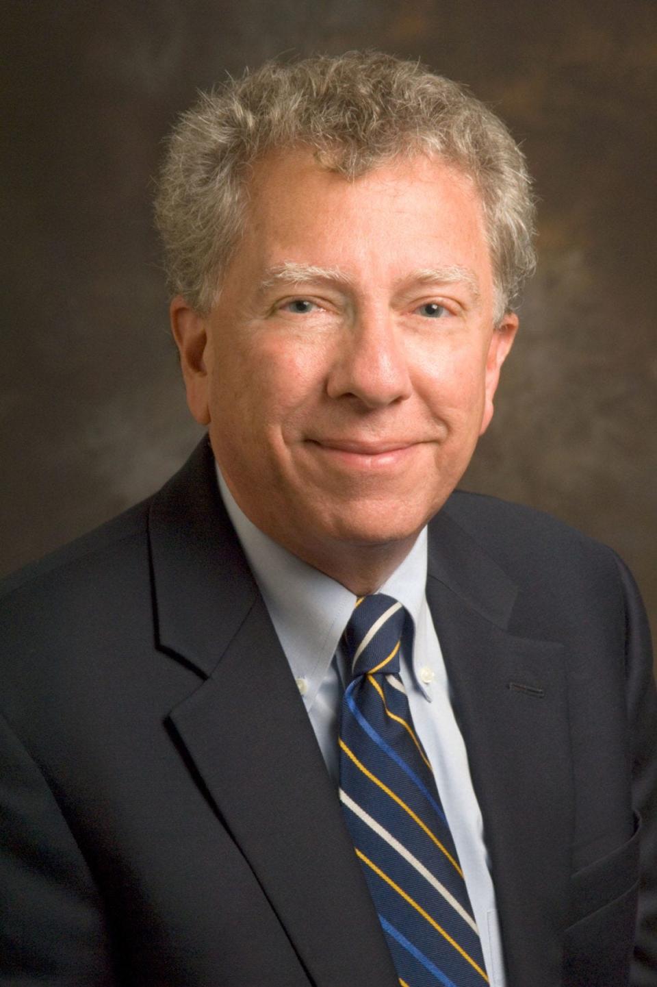 Journalist Hank Klibanoff, a Pulitzer-prize winning journalist, won Senate committee approval Wednesday to serve on the Civil Rights Records Review Board.