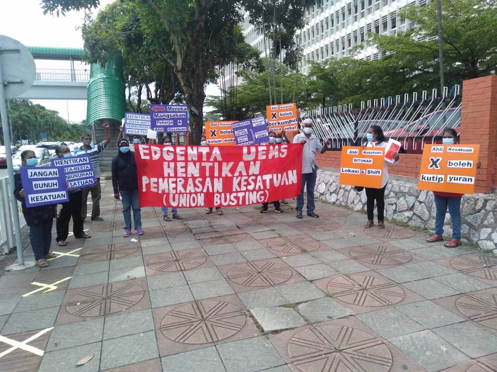 Five officials from the National Union of Workers in Hospital Support and Allied Services' (NUWHSAS) were arrested by police after picketing outside Hospital Raja Permaisuri Bainun in Ipoh June 2, 2020. — Picture courtesy of Parti Sosialis Malaysia