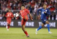 Oct 16, 2018; East Hartford, CT, USA; Peru midfielder Edison Flores (20) works the ball against United States defenseman Reggie Cannon (18) in the first half during an international friendly soccer match at Pratt & Whitney Stadium. Mandatory Credit: David Butler II-USA TODAY Sports