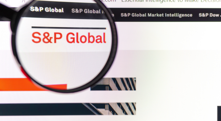 Screenshot through a magnifying glass of the official website of the company S&P Global (SPGI)