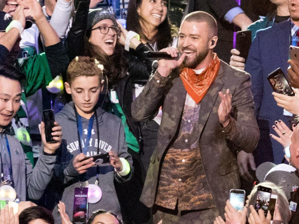 Ryan McKenna superbowl Justin Timberlake