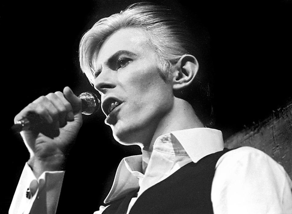 “Subterraneans” (for The Man Who Fell to Earth), David Bowie (1976)