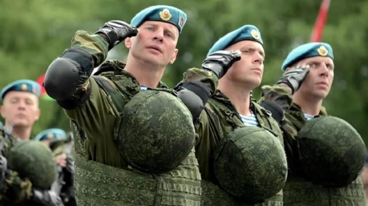 Russians paratroopers. Photo: Belarus Today newspaper