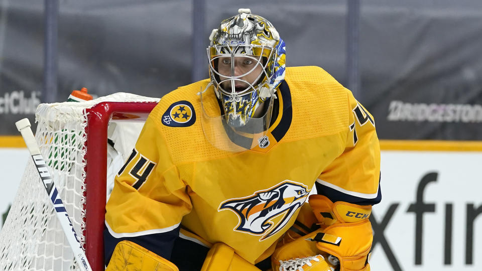 Nashville Predators goaltender Juuse Saros (74) 