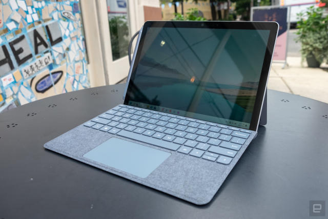 My New(to me) Surface Go 3 : r/Surface