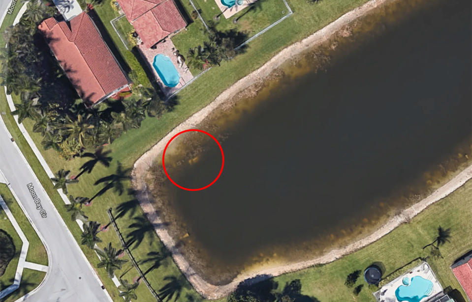 Investigators found the remains of William Earl Moldt inside a car submerged in a lake 22 years after he went missing. Source: Google Maps