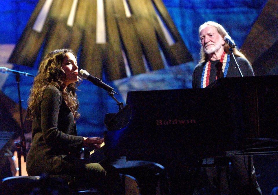 Norah Jones and Willie Nelson