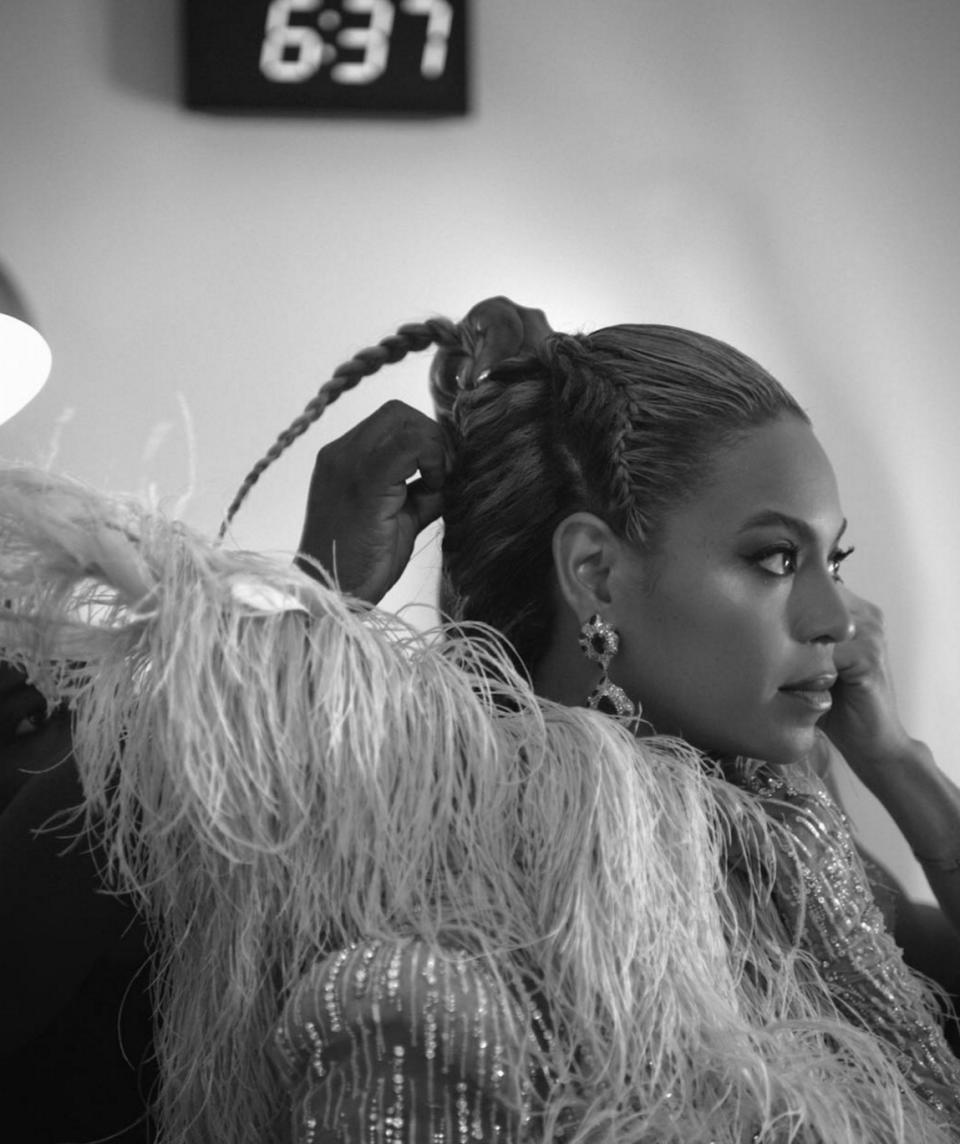 Beyonce treated us all to a selection of backstage photos, including this one of herself being preened for the cameras ahead of her red carpet appearance with adorable daughter Blue Ivy.