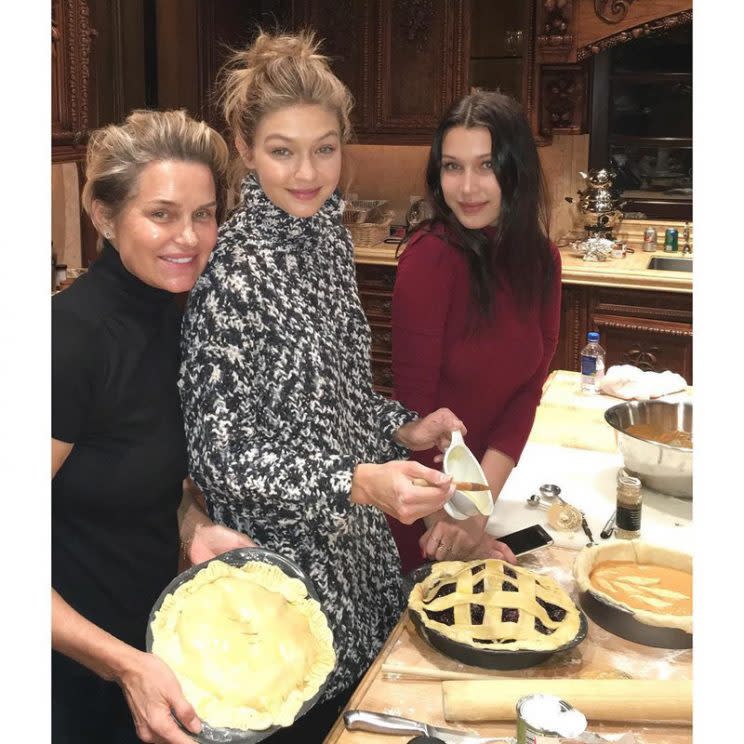 Yolanda Hadid and daughters, Gigi and Bella