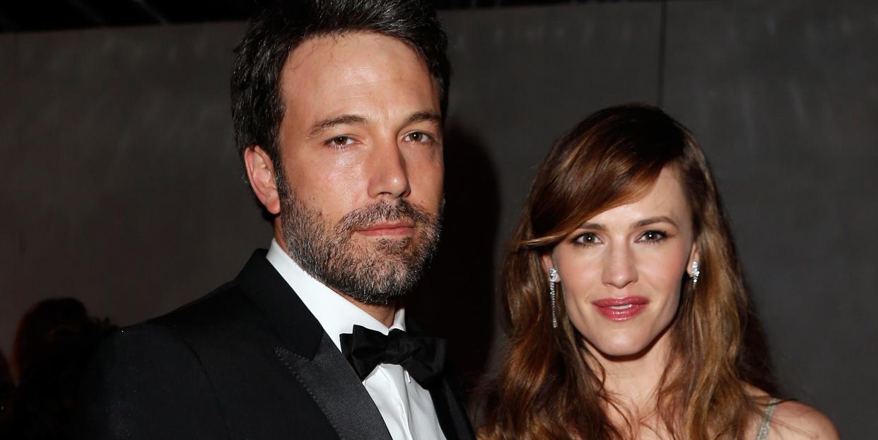 west hollywood, ca   march 02  exclusive access, special rates apply actor ben affleck l and actress jennifer garner attend the 2014 vanity fair oscar party hosted by graydon carter on march 2, 2014 in west hollywood, california  photo by jeff vespavf14wireimage