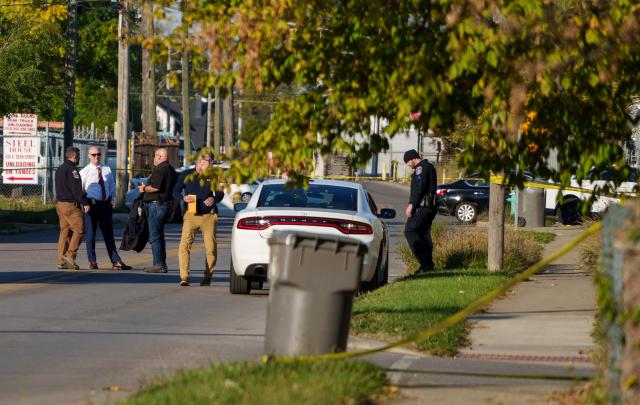 IMPD investigating person's death in Keystone Avenue crash as homicide